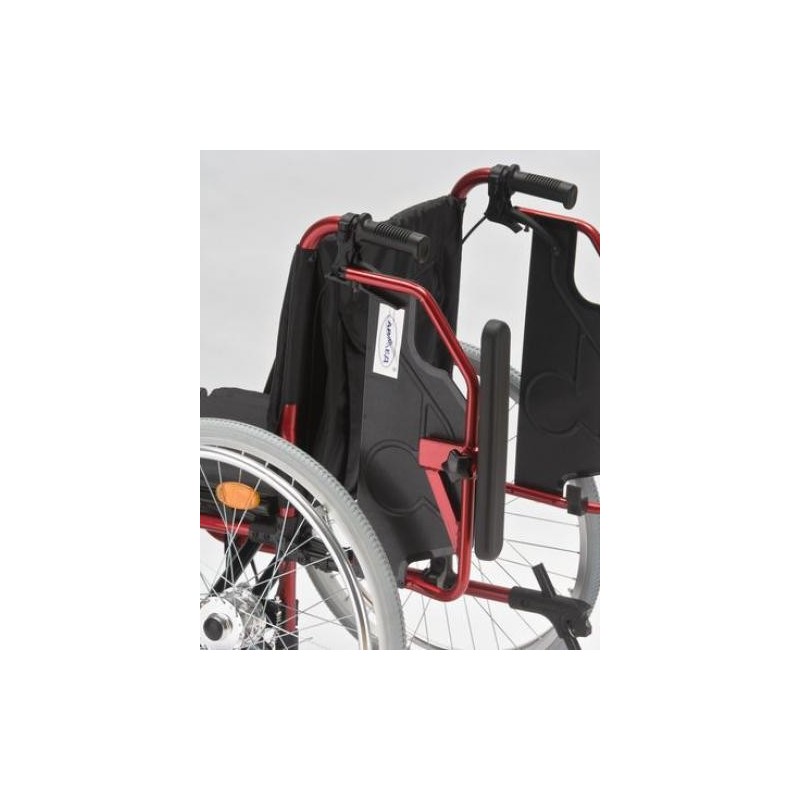 SILLA DE RUEDAS B138