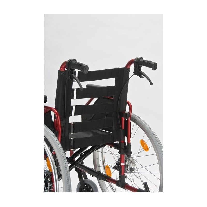 SILLA DE RUEDAS B138