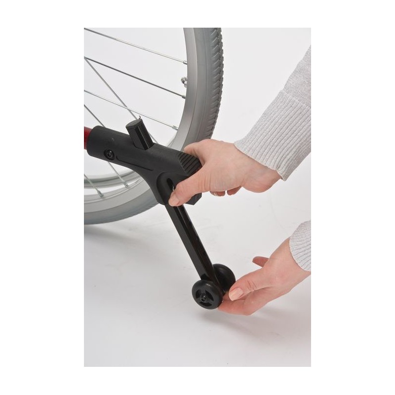 SILLA DE RUEDAS B138