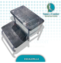 escalerilla-dos-pasos-peldaño-plastico-antideslizante.